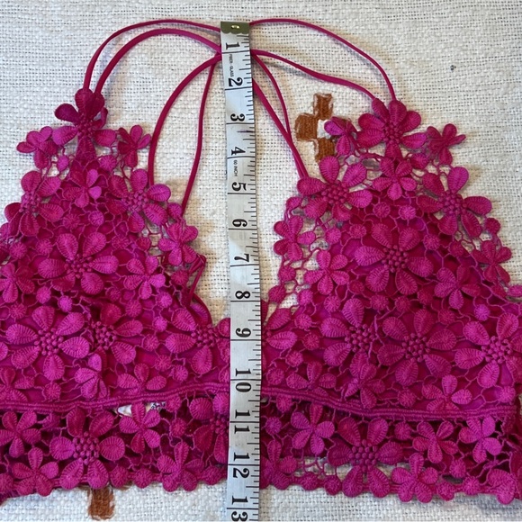 NWT 💘Free People MISS DAZIE floral lace crochet bralette MED Berry fuchsia pink - Picture 6 of 12